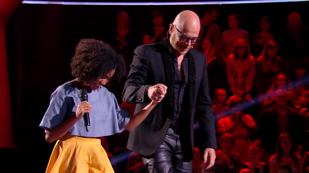 TheVoice_TF1's tweet photo. #TheVoice C'est finalement Pascal Obispo qu'Yvette a choisi pour rdevenir son coach ! https://t.co/fkdFEMdI5D