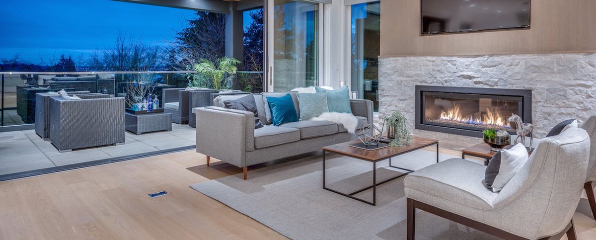 sothebysrltyca's tweet photo. Cities across Canada demand to be seen. Where better, then, to soak in the sights and sounds than a high-end condo? This curated collection offers inspiration to those in search of a refined city hotspot to call home: https://t.co/XqlIJbR2aj. #realestate #design #livemodern https://t.co/P60wduicTH