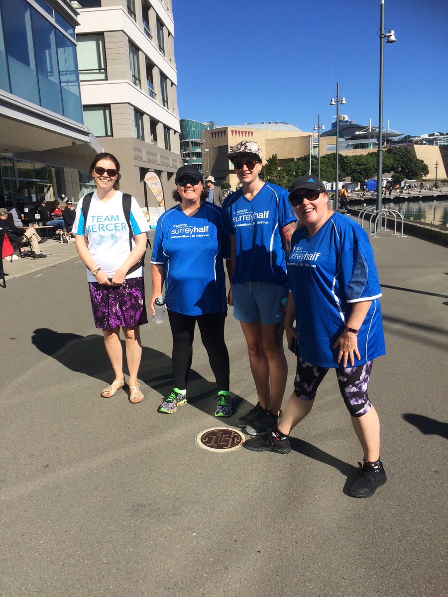 1km down and first challenge met (passing through Sunday markets with smells of delicious food) #merceractive