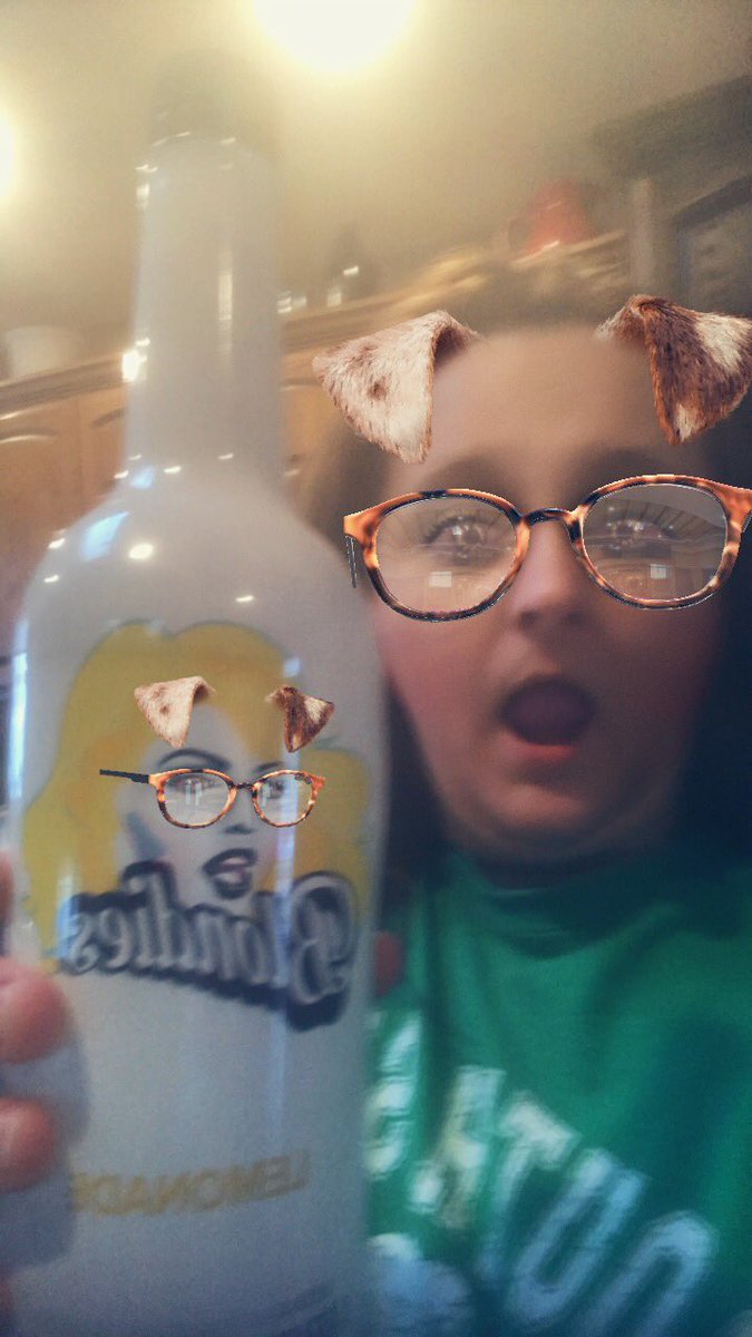 Sooooo excited I FINALLY got my first bottle of vodka!!! #blondies <a href="/JennyMcCarthy/">Jenny McC-Wahlberg</a> <a href="/BlondiesbyJenny/">Blondies By Jenny</a>