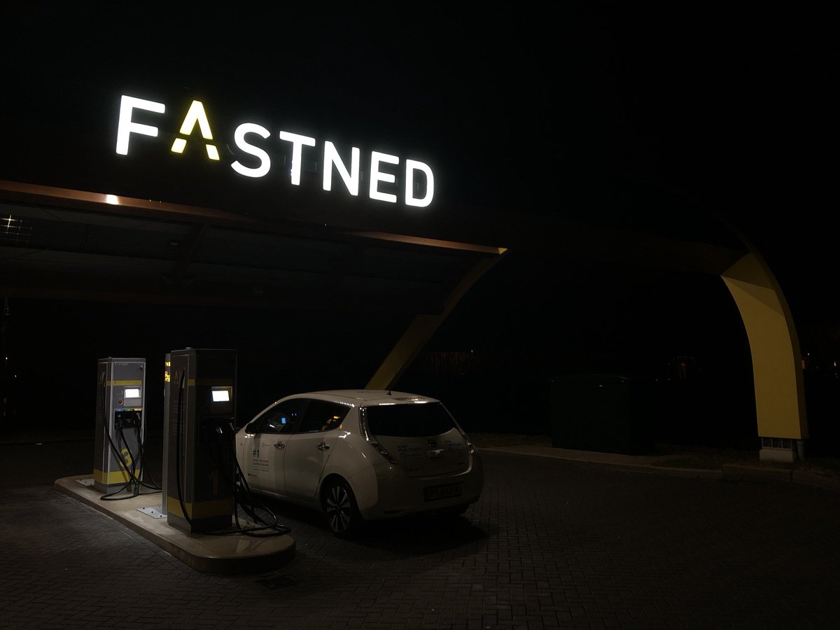 My_Leaf's tweet photo. Adjusted some quickcharge locations in apps @Chargemap @open_charge_map , @plugshare was ok. #devink @Fastned #nlcharge https://t.co/IljRxSQfPY