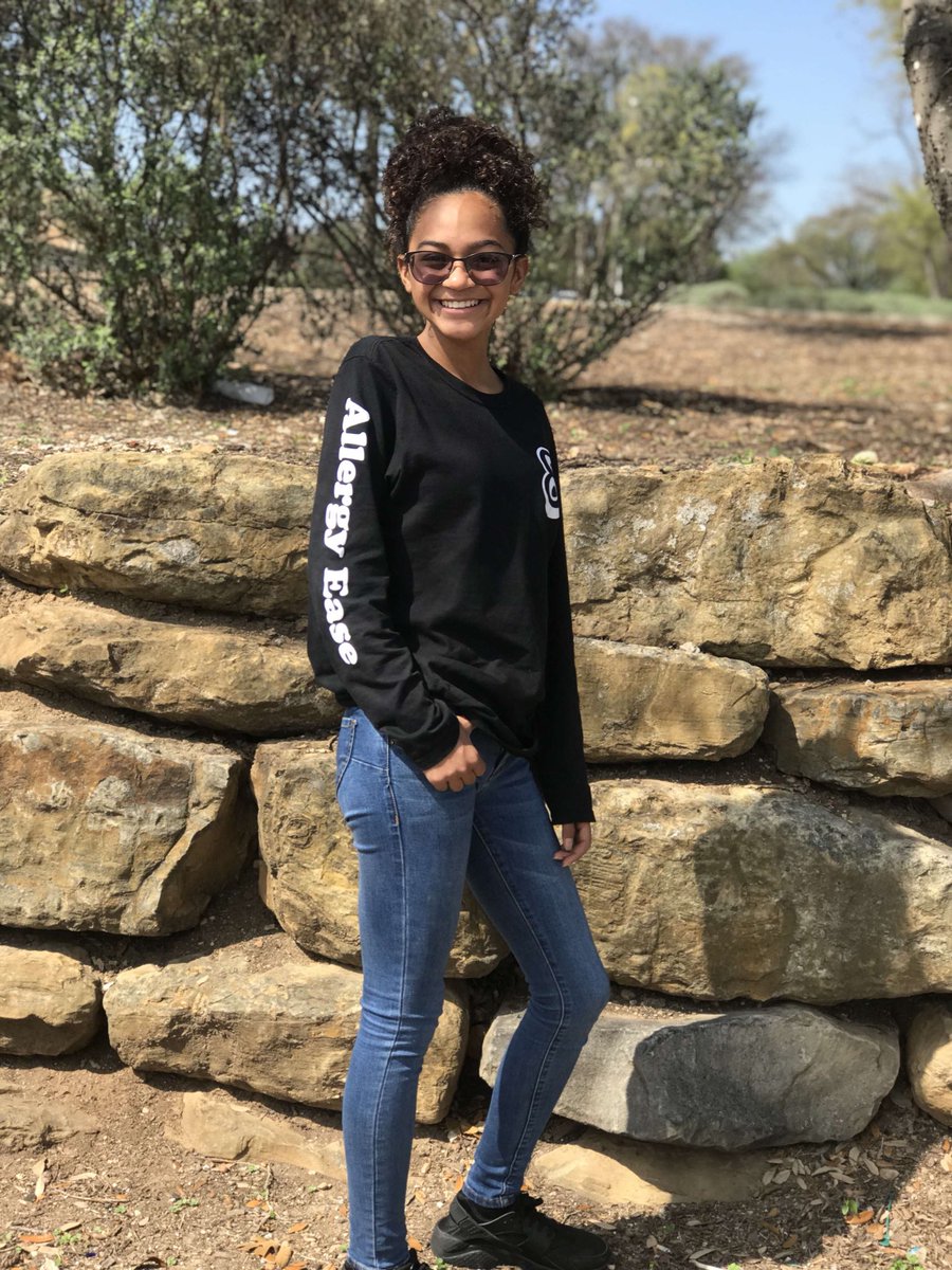 allergy_ease8's tweet image. Happy customers looking fresh in the Allergy Ease gear. We love the support!!❤️8️⃣✨🙌🏾 To get this gear go to allergyease8.com #allergyease8 #milk #egg #peanuts #treenuts #soy #wheat #fish #shellfish