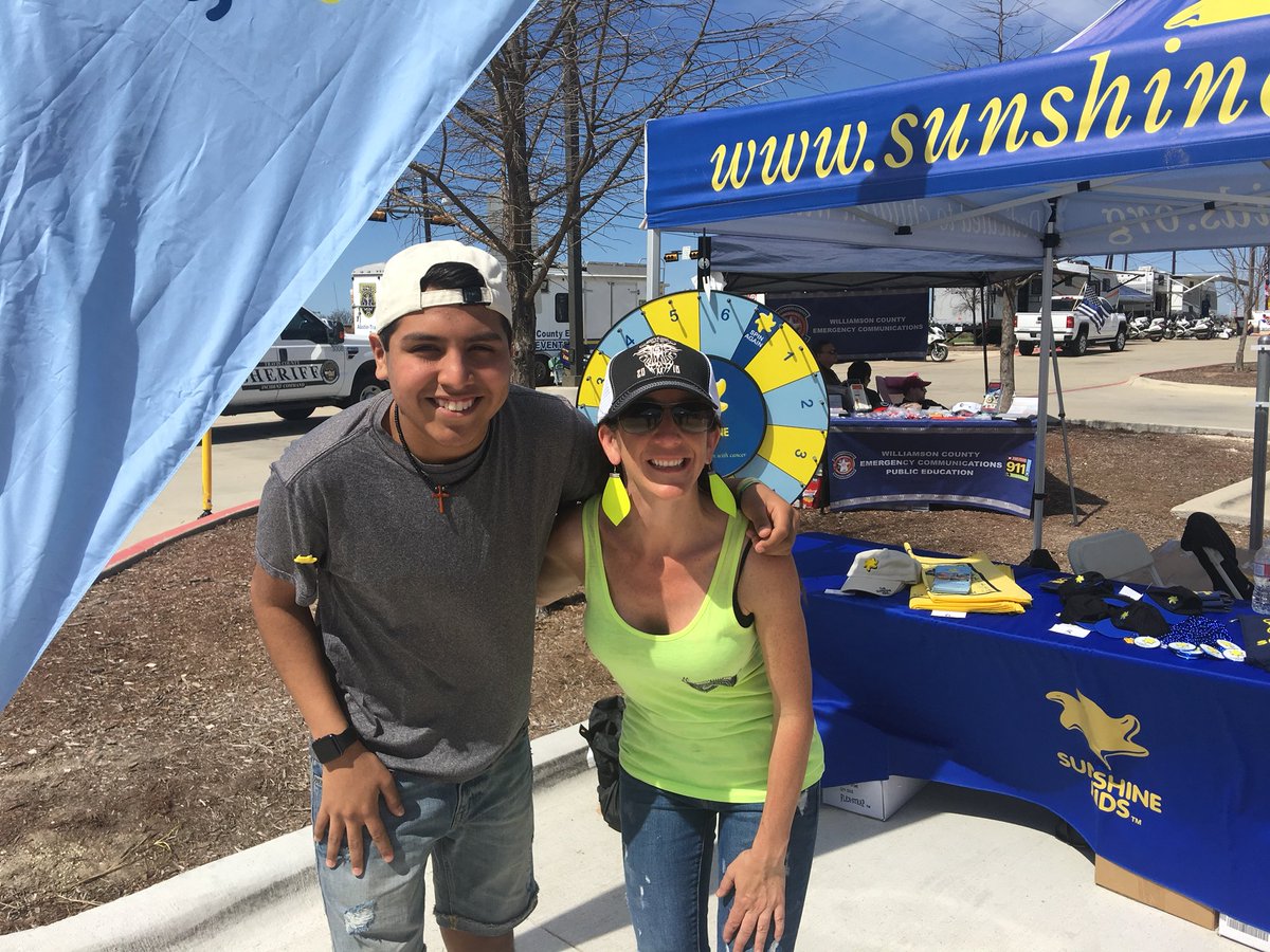 SunshineKidsOrg's tweet photo. Thank you Capital of Texas Police Motorcycle Chute Out ๐ for selecting #sunshinekids to benefit from their annual competition! #COTPMCO @TravisCoSheriff @HaysSheriff @roundrockpolice @LakewayPD @Pf_Police @KylePolice @Austin_Police @WilCoSheriffPIO @houstonpolice https://t.co/Y0FiZn1ys1