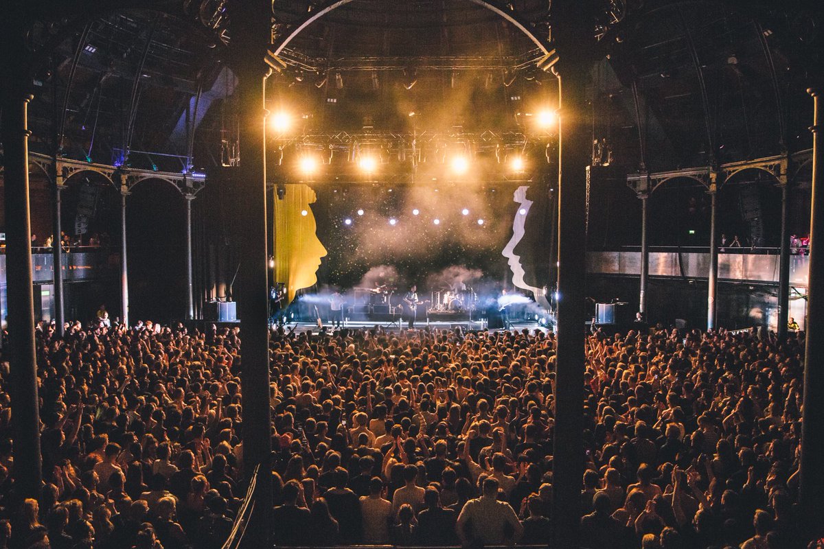 Thank you thank you to anyone who’s come down to a show so far.. this is a very sureal tour for me ❤️🙏