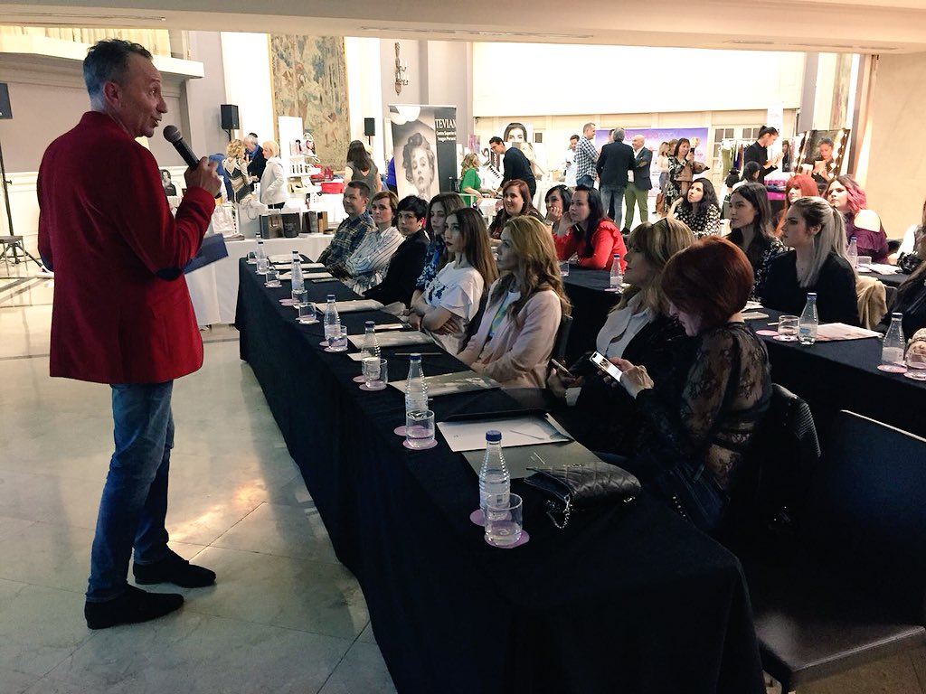 m_ontoba's tweet photo. 👉🏻 Momentos #WapapopValencia https://t.co/TADrzPQBIb