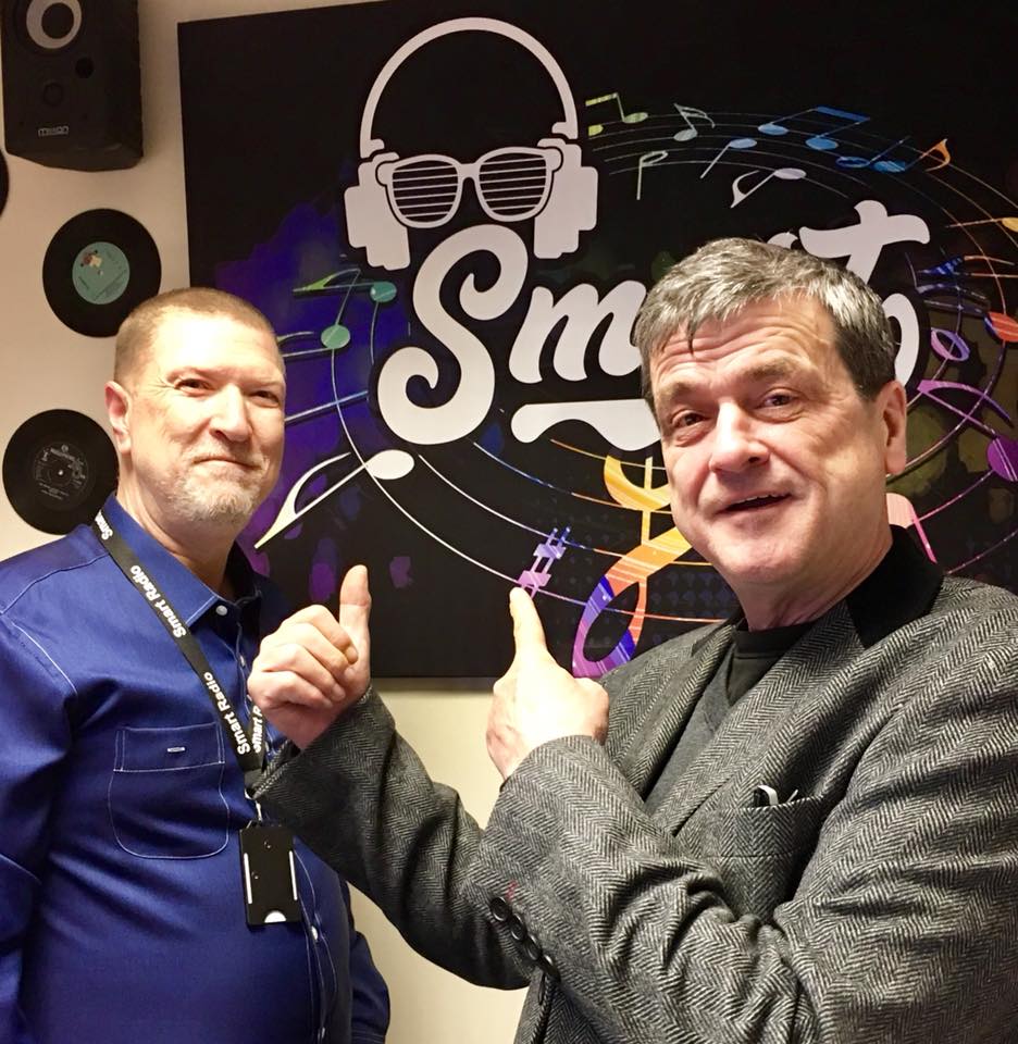 LesMcKeownsHIS's tweet photo. Great to have Les McKeown of the Bay City Rollers in the studio today ahead of his show at St George’s Theatre! A genuinely great man who it was a pleasure to talk to, thank you Les I enjoyed it but more importantly so did your fans worldwide! #LesMcKeown #SmartRadioGY 😘🍒xx https://t.co/aI3sLS3hkQ
