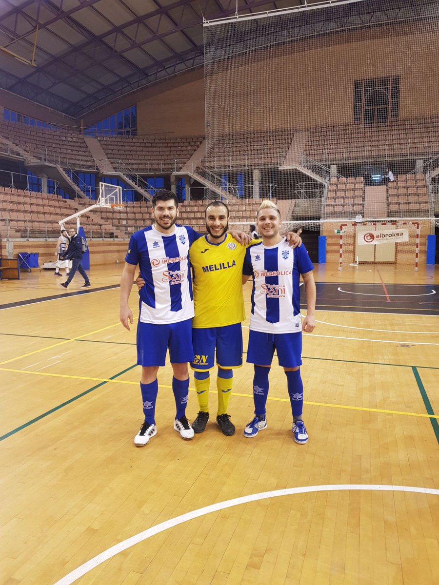 Dura derrota q nos complica + aun la temporada pro sto aún no ha acabad tenms tod a nuestro favor pra mejorar la situaciôn vams esquipo <a href="/SC_Constitucion/">Melilla Sport Capital S.Constitución</a> 

Espero q s arregle cuanto antes vuestra situación un placer volver a jugar contra tanta calidad un abrazo amigos <a href="/nenetorete/">🅽🅴🅽🅴 🅡🅞🅜🅔🅡🅞 🎮</a>