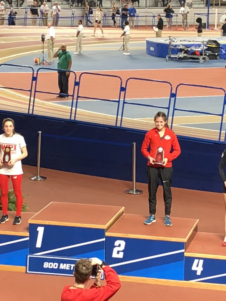 BurtonSara11's tweet image. @WASHU_XCTF @WASHUBears so proud of Annalise Wagner for her team mindset &amp;amp; grit. 2nd place! #RFGB #LetsGoWashU