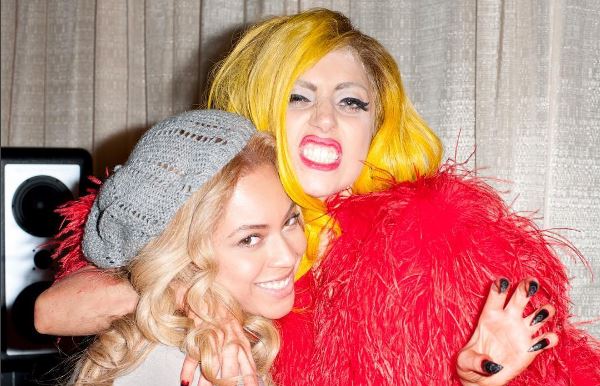 bchartsnet's tweet photo. Fave da sua fave: Conheça algumas cantoras que já declararam ser fãs de Beyoncé. https://t.co/6mEgP4NnKW https://t.co/jrEc9Qlofb
