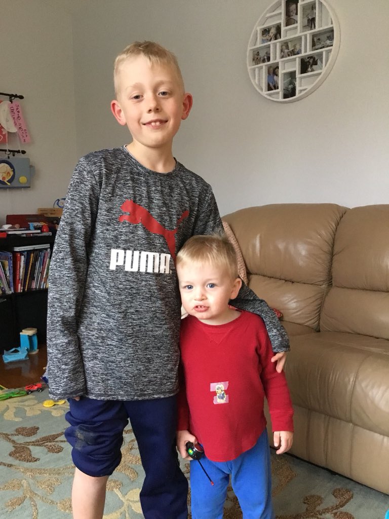 chadguyitt's tweet photo. My 7 year old wanted to know if a picture of him and his brother could “go around the #world “ please help him see what @Twitter can do! #InquiryMindset https://t.co/Pwb8KXDITu