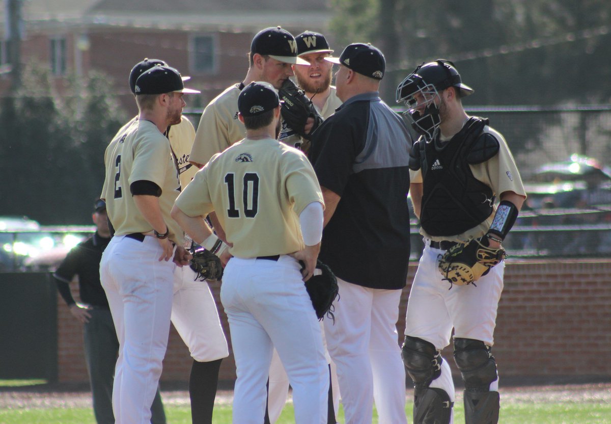 WMU Baseball Splits Doubleheader on Final Day of Snowbird Classic dld.bz/gFHxt