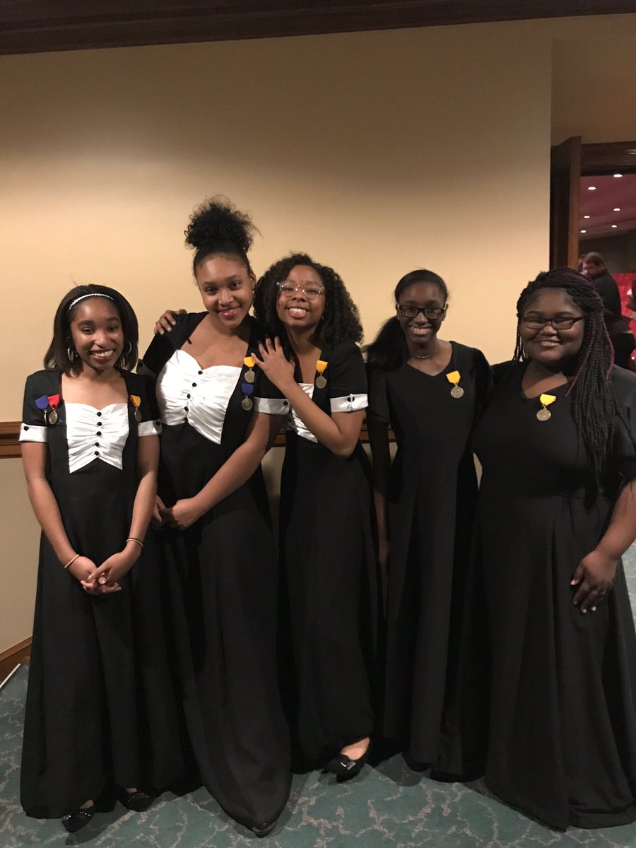 ASFL &amp; AAA Choral students having fun together at All-State!