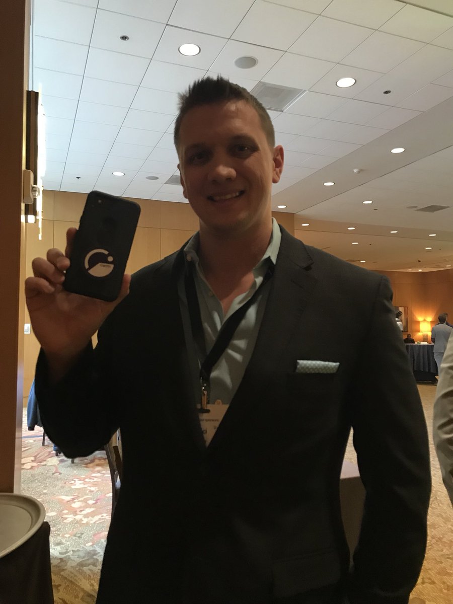 GraceTorrellas's tweet photo. Wonderful to find some @Givethio fans at #DenverDay4Crypto https://t.co/cFN16gTxJ8