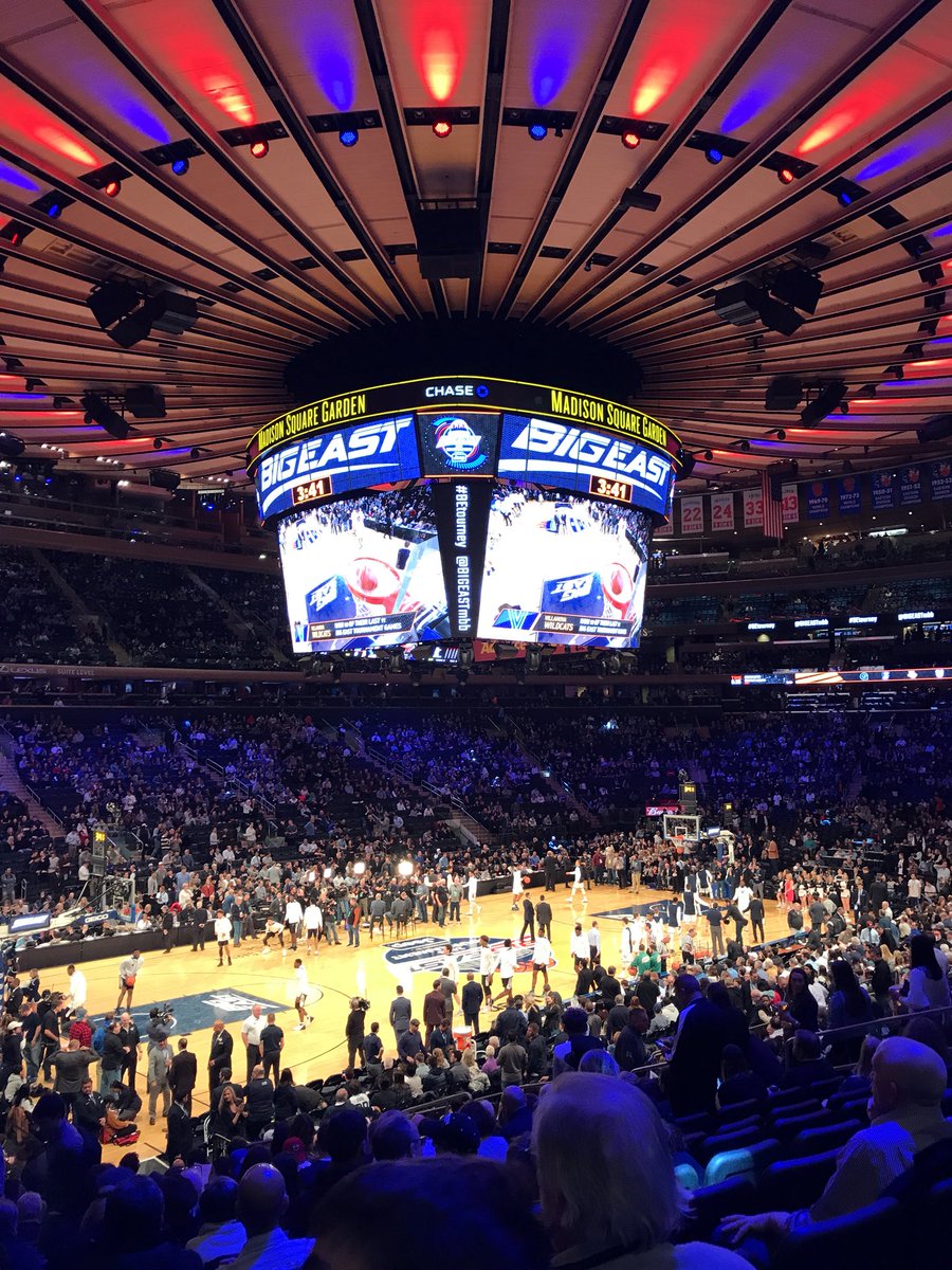 Jake_Banks7's tweet photo. Gotta love Big East basketball #PressBoxUM https://t.co/zzvV02vmRr