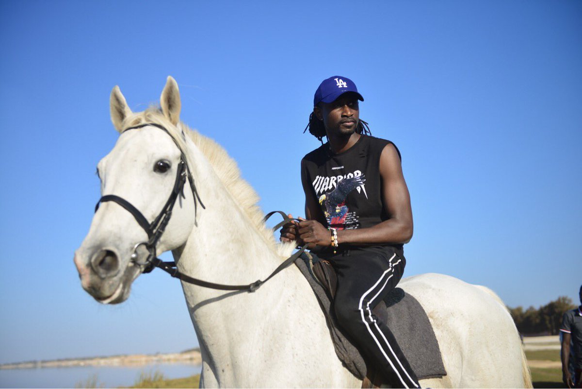 Boome1000's tweet image. Today I almost died on a horse lol but it was amazing 📷 @ReflectStudio1