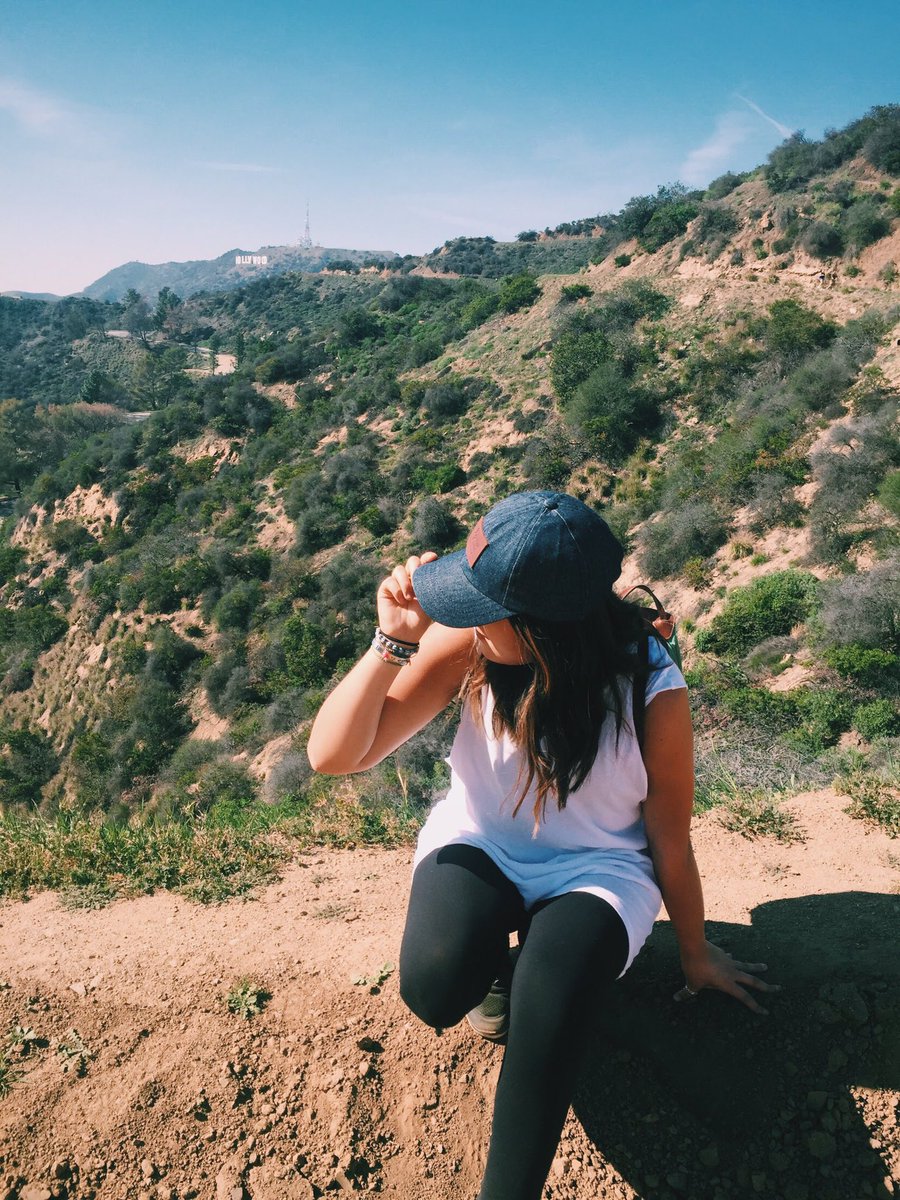 USC_LYMCrew's tweet photo. Let's go on an adventure ✨ Order your LYM merchandise in time for your spring break shenanigans - link in bio https://t.co/ymKNR8kePV