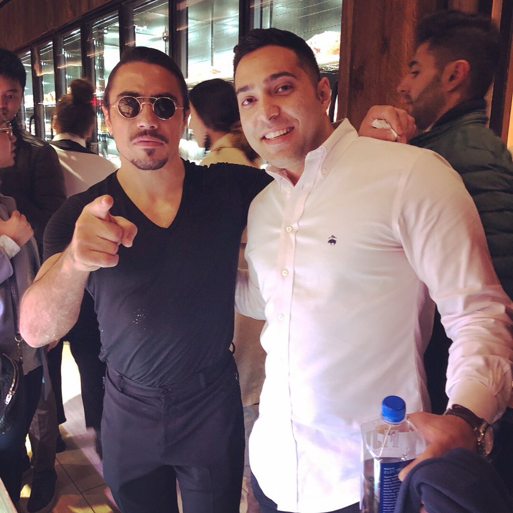 Sina__________B's tweet photo. #saltbae good food great host #boroberim30 https://t.co/3WnFfRdljJ