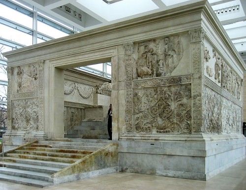 whencyclopedia's tweet image. The Ara Pacis Augustae or Altar of the Augustan Peace in #Rome was built to celebrate the return of Augustus in 13 BCE from his campaigns in Spain and Gaul. The marble structure, which once stood on the Campus Martius, is a masterpiece of #Roman sculpture. buff.ly/2owGTQo