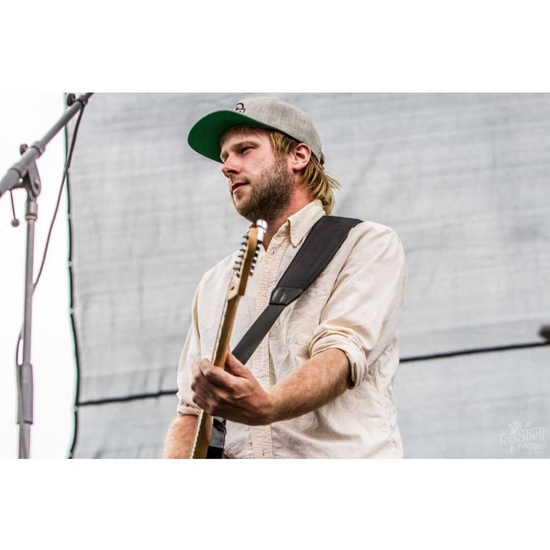 Dubbest's tweet photo. Much love to Kristy Rose of @TopShelfReggae for these awesome photos from @onelovecalifest earlier this month. Check out more of her work at https://t.co/dGjUIzLZ1D! #dubbest #reggae #topshelfreggae #onelovecalifest #concertphotography https://t.co/ki5FIsJwpp