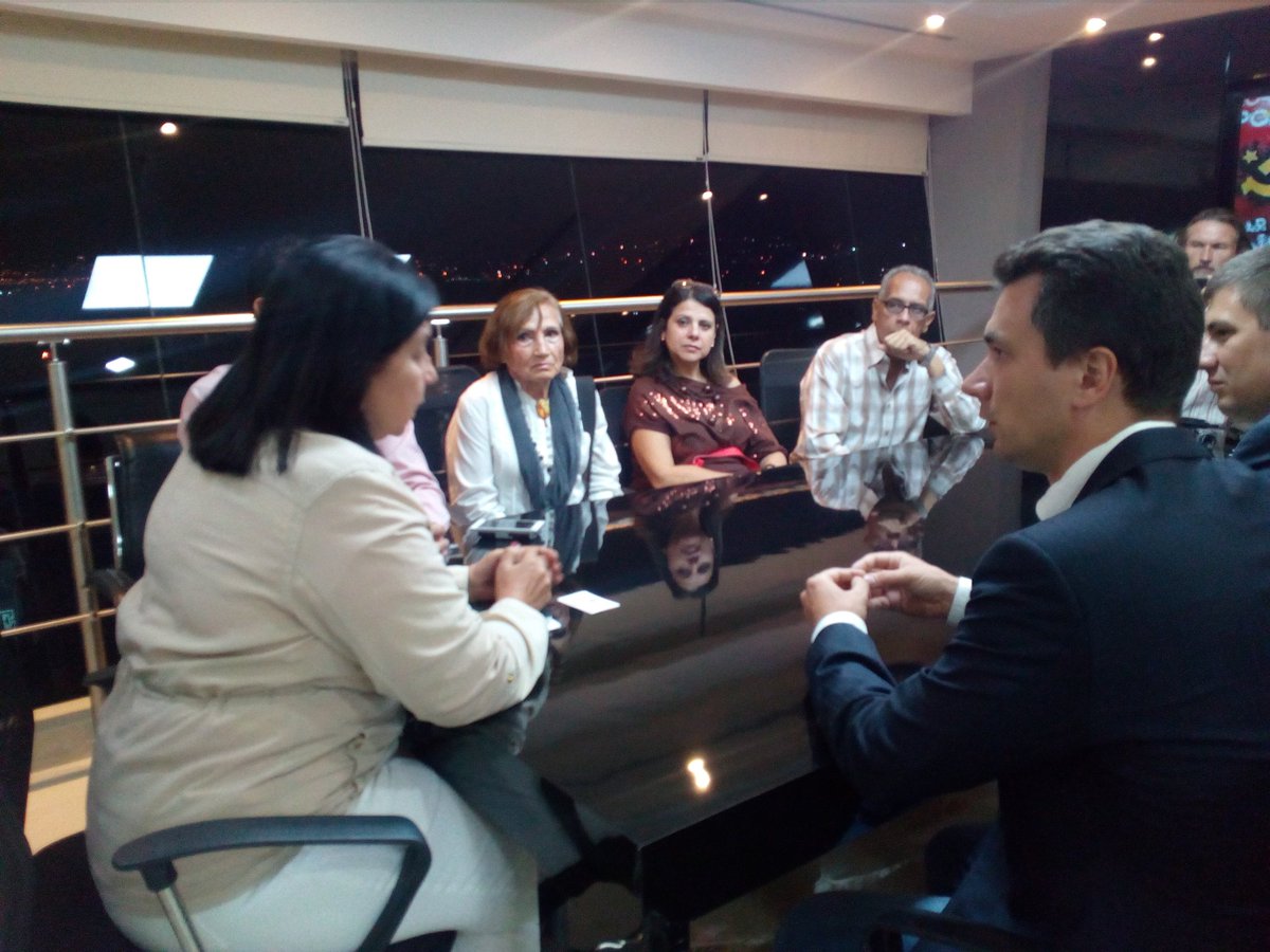 gestionperfecta's tweet photo. A esta hora recibo visita oficial de la Delegación Diplomática Rusa en el despacho del @gobiernodelara afianzando lazos de hermandad, cooperación y riquezas culturales. https://t.co/LshAxKRyFk