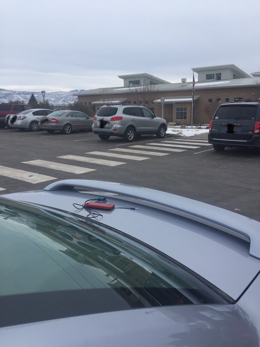 hardman_hailey's tweet photo. Cj is very lucky. I drove from my house to UVU. (8miles) Let me tell you I take very sharp turns! 60 mph and this was still sitting there https://t.co/J0j1vN0PJD