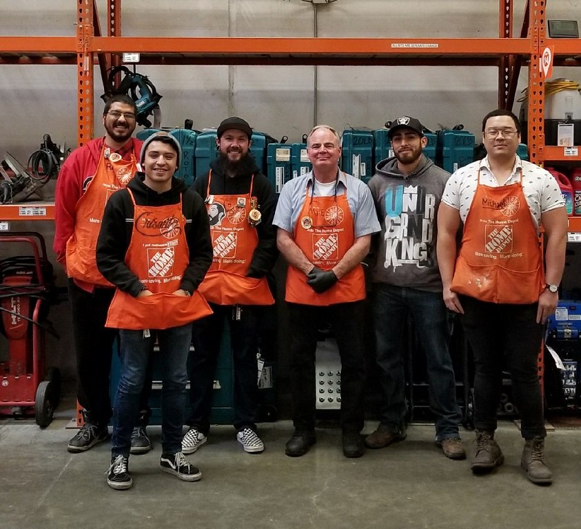 Big shout-out to my team here in tool rental for being #1 in the region for Q4! 3 of 4 quarters we took 1st place in the region. Had a great year! #trcproud #1041proud #d295proud