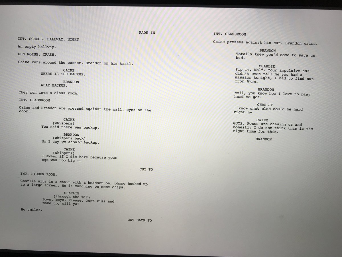 jalikkei's tweet photo. I am a writing genius. #chasingfoxes @SugarCubeDarlin says so too https://t.co/HhDzqdtMsa