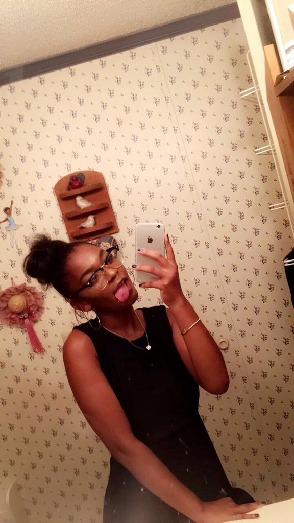 AlisiaCross's tweet photo. #Womenfromthe919 😛 https://t.co/pvis0u6ExB