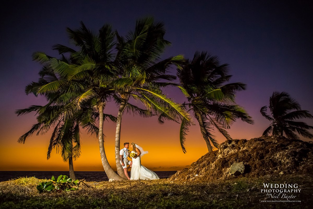 Recently back from photographing 2 weddings on the stunning beaches of Mexico @GransSirenisRM. Such an amazing resort. 
Cant wait to share some of these photos
NeilBaxterPhotography.com