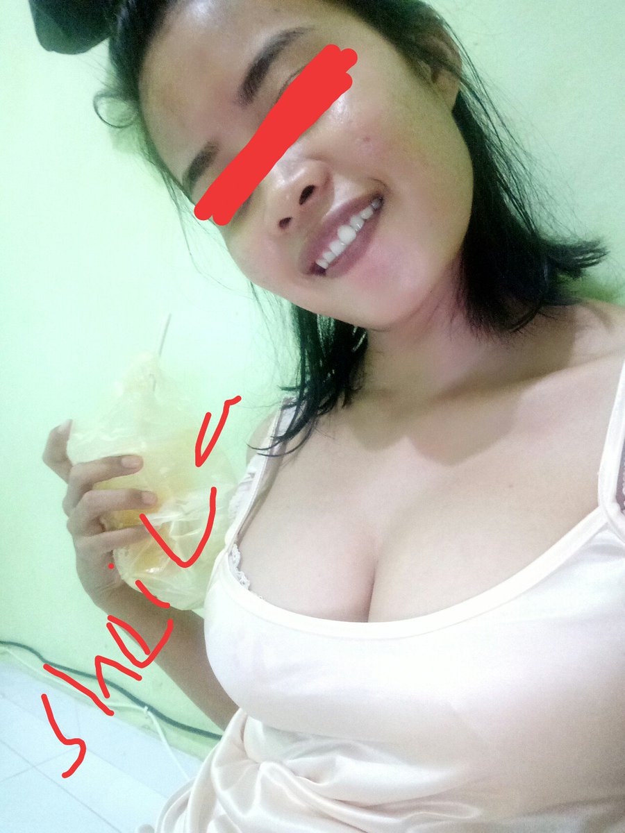 PasutriSheila's tweet photo. Pasutri... 
Single jg bolh.... 
  D tunggu... https://t.co/XrsXqAwWpo