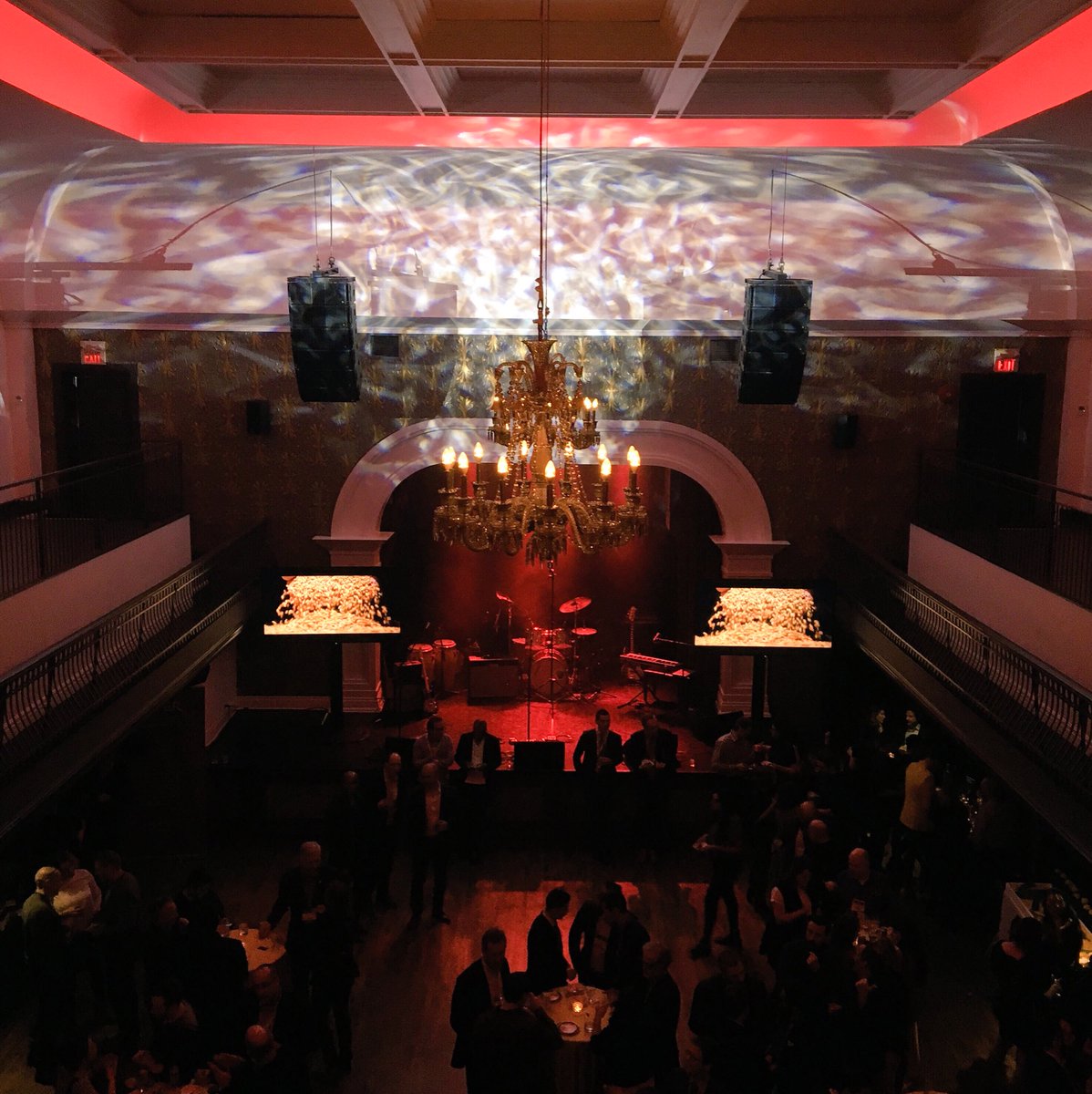 The <a href="/RCShowCanada/">RC Show</a>’s ‘Top to Top’ reception in #Toronto’s gorgeous @GreatHallTO!
Can you guess what we’re up to? (making cocktails)