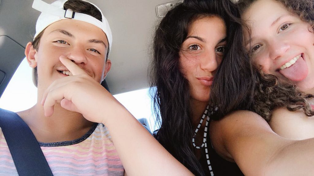 _sophiarubino's tweet photo. HBD to my big brother thx for always treating me like ur little sister and looking out for @MiaRosalina10 &amp; i 😁ily &amp; all our fun car rides @_vinnyro ❤️ #swordfight #dingdongditching https://t.co/3hjA62wghk