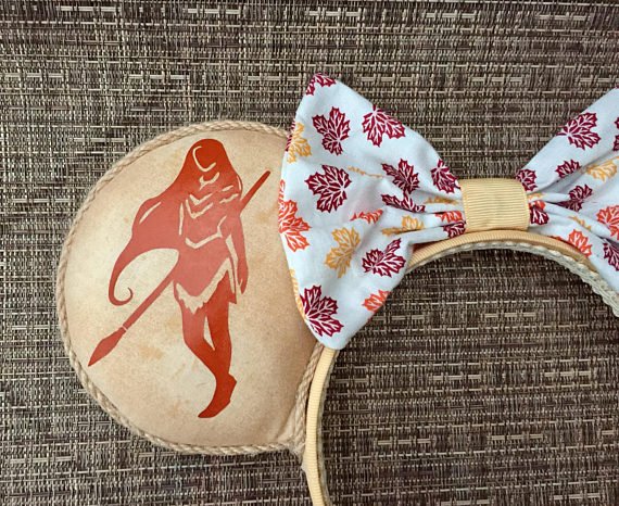CreationsByAnaS's tweet photo. Can you paint with all the colors of the wind? 🌻💛 #Disney #Mickey #MickeyEars #WaltDisneyWorld #DisneyEars #DisneyFashion #MeekoEars #Pocahontas #PocahontasEars #ColorsOfTheWindEars #TwoStyles https://t.co/aCZyOVAWKd