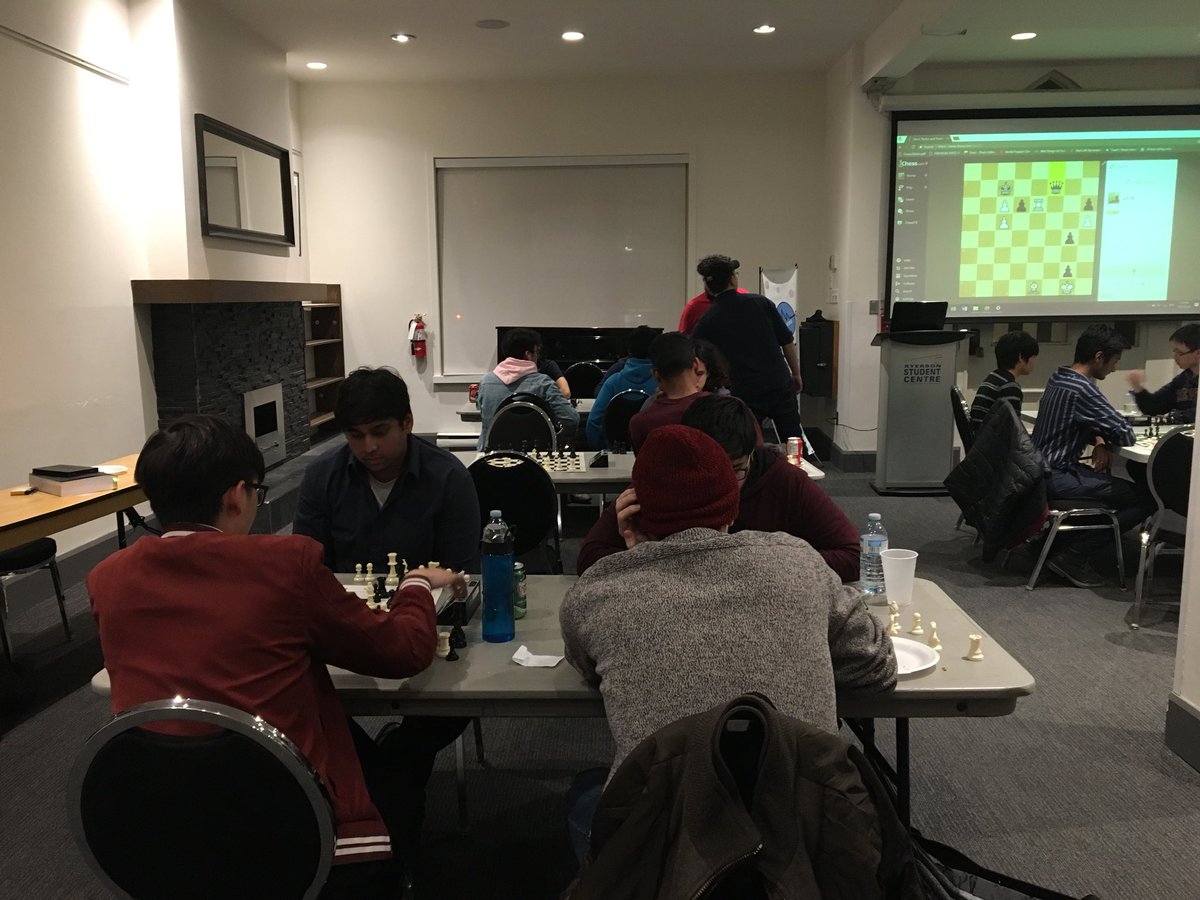 RUChessClub's tweet photo. The first ever @RyersonU @RUChessClub #Business vs #Engineering #Chess #Tournament is an overwhelming success!

Here are some pics from the awesome event! https://t.co/bvthcO1IXt