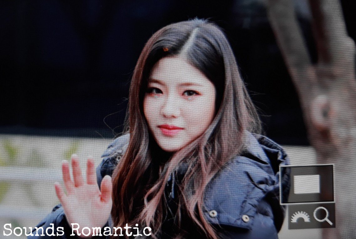 Sounds_00's tweet photo. 180227 더쇼 출근
#혜연 #조혜연 #구구단 #The_Boots

굿모닝🌞

@jellyfish_ent @gu9udan https://t.co/Z3joHd84uC