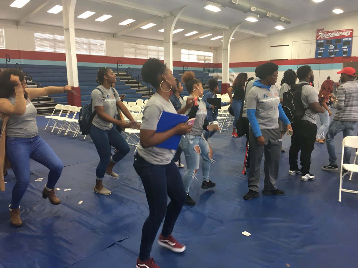 INROADS's tweet photo. Thanks to everyone for a great first day to Career Pathways week! #TalladegaCollege #INROADS https://t.co/FGvt7wQ1BZ