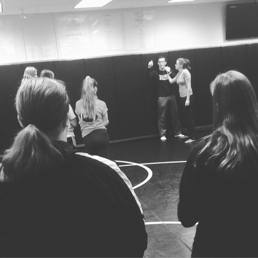 Huge thanks to @OMS_Library for coming to help us learn to defend ourselves! #safetyfirst #personalfitness