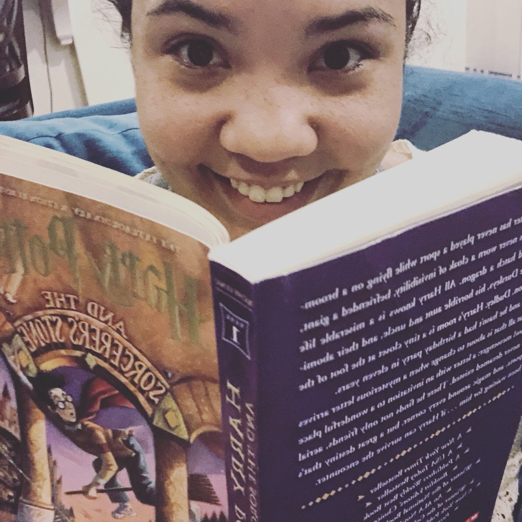 bookboundclub's tweet photo. I’ve been back for two weeks and hadn’t thought twice about reading.
Sometimes it takes the classics to bring you back
••⚡️••💫••🧙♂️••🐍••📖••📚••💛••🚭
#amreading #jetlagrecovery #bookworm #reading #harrypotter #Hufflepuff #SorryNotSorry #imback https://t.co/E9n8btWt94