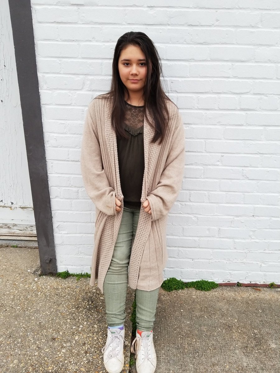 Passion4Acting7's tweet photo. Amari & I about to go into our auditions. I had so much fun. The casting directors were amazing!
#castingdirectors , #passionforacting , #dreamscometrue, #deicated, #workingactor, #professionaldork, #friends , #grateful, #awkwardteenstage, #supportothers, #hopeperry , #hope https://t.co/tmczLCMCq2