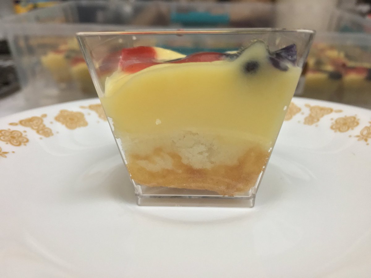 bobco85's tweet photo. Made a fitting dessert for my birthday (yes, I am a millennial) with a note for my coworkers at the office - side note, those mini bowls were described on the box as “cube” #shapeFail https://t.co/PPTm9eAwdv
