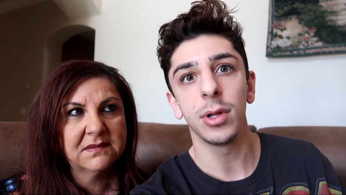 BLITZ_SNIPIN's tweet photo. Perfect timing😂 @FaZeRug https://t.co/fNL1WekHr5
