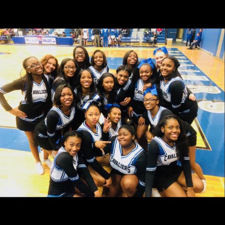 CAVarsityCheer's tweet photo. #NewProfilePic https://t.co/TRw4DcyPk5