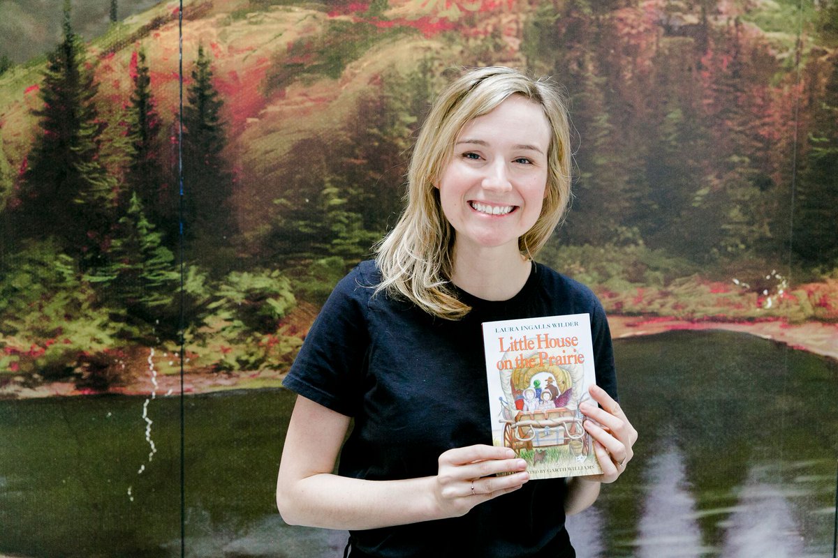 AGoodBookDrive's tweet photo. “Stay brave, stay independent, ask questions.”
TV producer Carly Watt shared Little House on the Prairie with #agbdTO: https://t.co/tFhPKYwncz 📚❤️ https://t.co/5NUh68AgNk