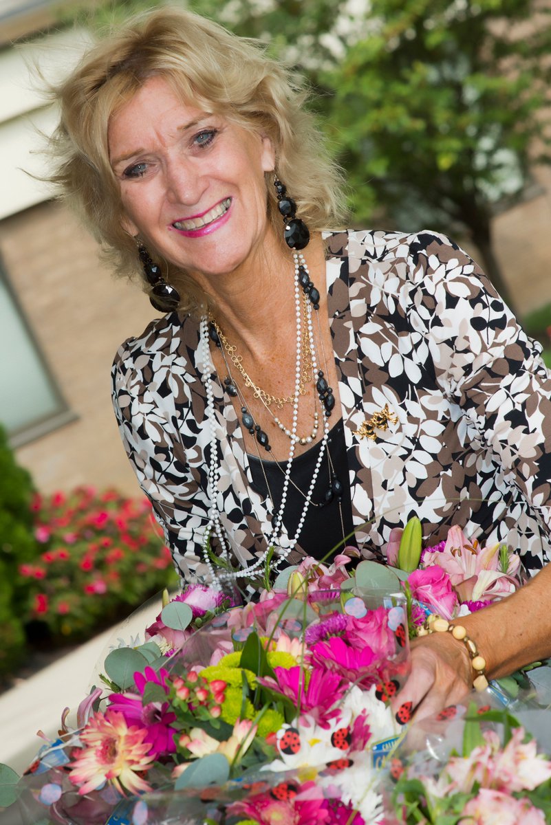 HappyFlowerDay's tweet photo. Delivering free donated bouquets of fresh flowers to seniors is like a NEGATIVITY BYPASS for sadness. It is easy to turn a frown into a smile. Happy Flowering- how I am merry every day of the year. https://t.co/W23AF57anM https://t.co/BjxNKcgbJd