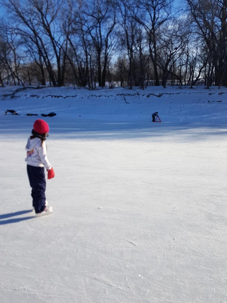 AndAnotherWon's tweet photo. Got to enjoy the beautiful day with the kids for a few before work today on  @RRMTrail 1st but not last time before it all melts! Love this privilage was have @TheForks #Winnipeg #RRMT #MeetMeAtTheForks #Loyalty #Family #NoQuit #ForTheW https://t.co/CZg5g2vCny
