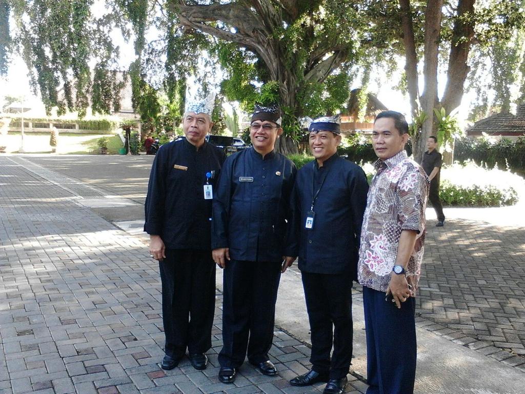 uptdblsari's tweet photo. Festival Anak Berkebutuhan Khusus ( ABK ) 2018 di Pendopo bersama Dewi Yul.
@AzwarAnas_A3 @sulihtiyono3 https://t.co/CJzYlkLqCD
