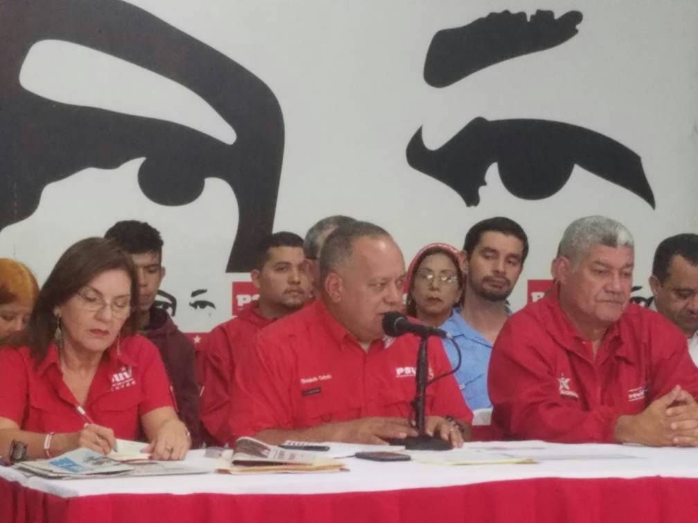 saludpetare's tweet photo. Terrorismo financiado por Voluntad Popular es desmantelado con astucia y coraje por González Lopez despeja la pista para contundente victoria revolucionaria en próximas elecciones
Diosdado #YoRetoA https://t.co/3V2kyNLCEn