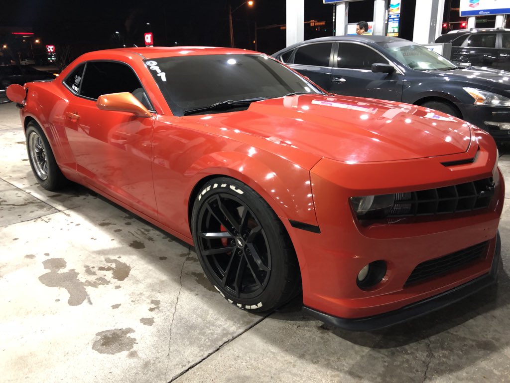 CasanovaDevin's tweet photo. DIG anyone? #welds #MickeyTs #digsonly #clean&amp;dirtypics #pumpkincamaro https://t.co/Ld60etLhYy
