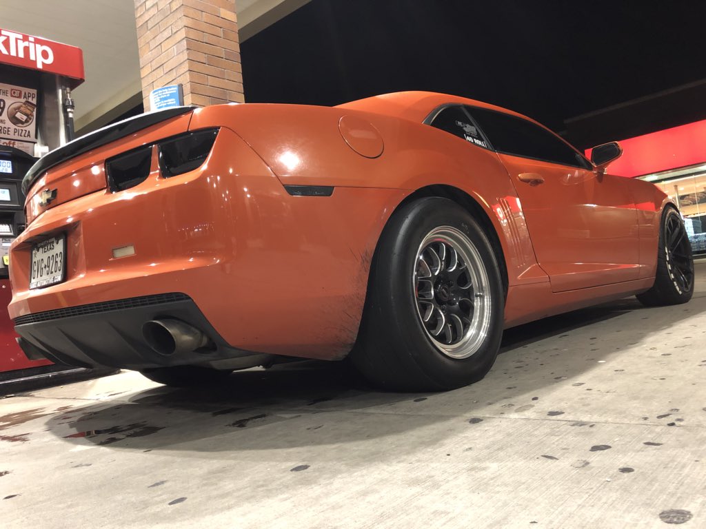 CasanovaDevin's tweet photo. DIG anyone? #welds #MickeyTs #digsonly #clean&amp;dirtypics #pumpkincamaro https://t.co/Ld60etLhYy