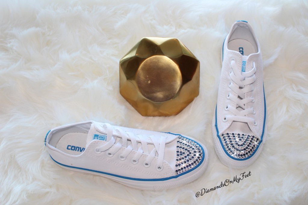 shopdomf's tweet photo. Love love LOVE this pair! Get creative with your custom orders and stay amazing y’all!! 😘💃🏻 https://t.co/0fSWwm1LE2